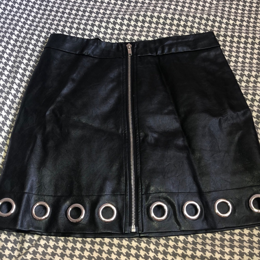 Forever 21 skirt